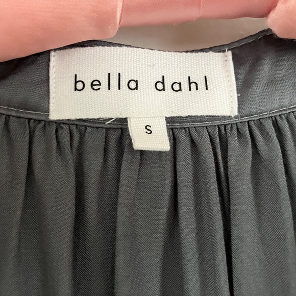 Bella Dahl peasant top NWT - light gray / silver S - Picture 4 of 5